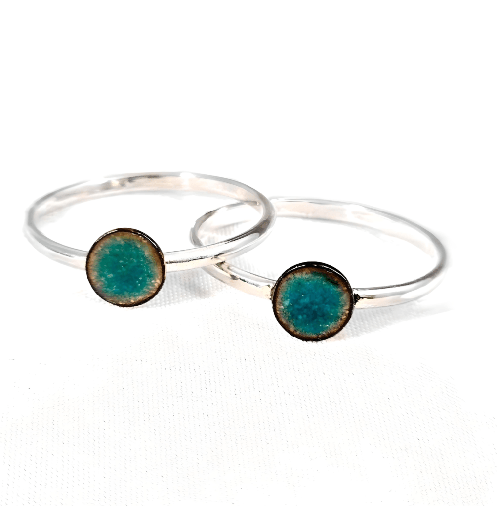 2 turquoise enamel rings