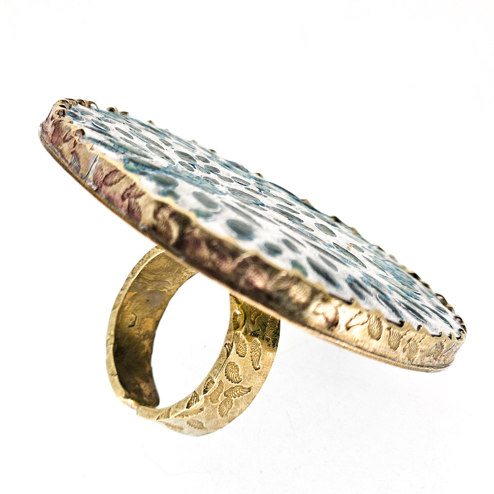 Winged Tearjerker Ring in Green - Image 9