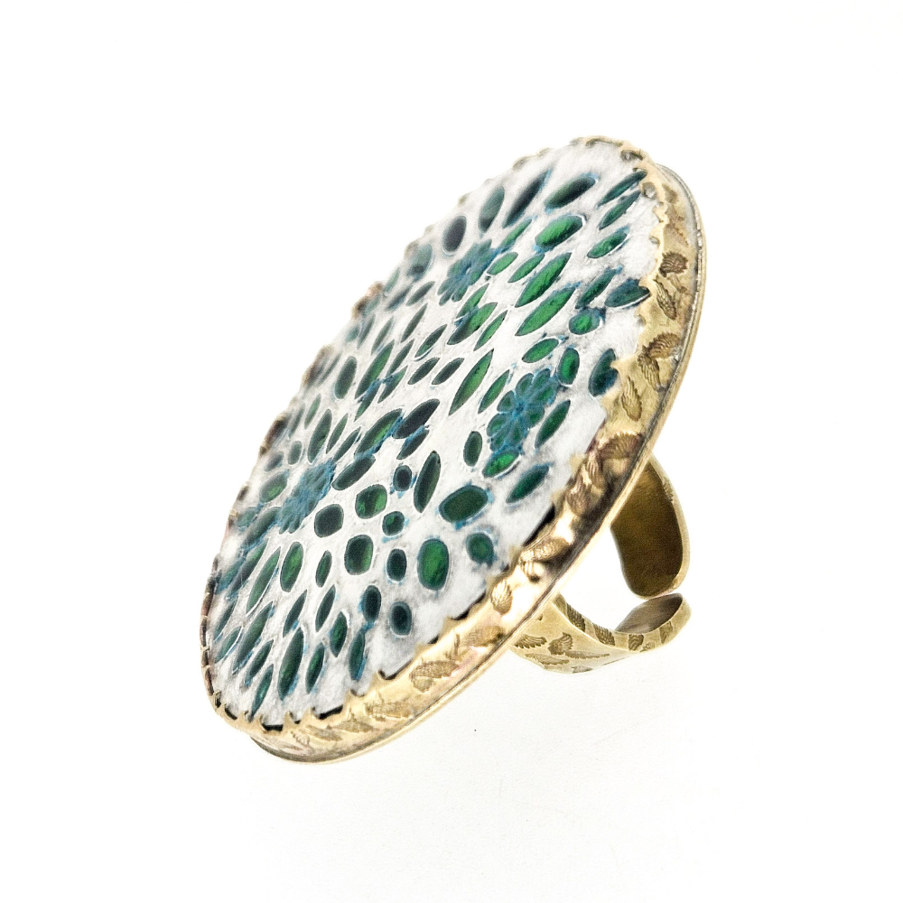 Winged Tearjerker Ring in Green - Image 3